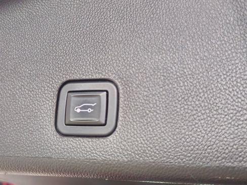 Used 2015 Cadillac SRX Performance w/ Driver Assist Package image 56