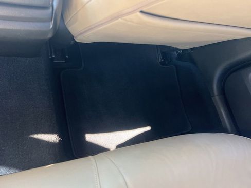 Used 2018 Honda Civic EX-L image 22