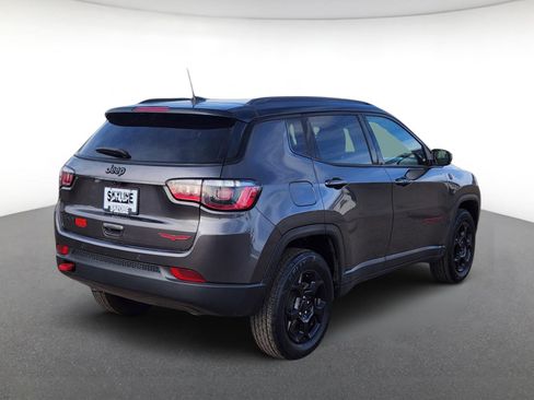Used 2023 Jeep Compass Trailhawk image 3