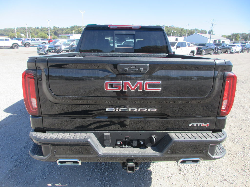 New 2026 GMC Sierra 1500 AT4 w/ AT4 Premium Package AWD/4WD image 5