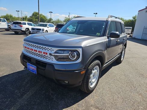 New 2025 Ford Bronco Sport Heritage w/ Convenience Package image 4