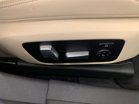 Used 2021 BMW 330i xDrive Sedan w/ M Sport Package AWD/4WD image 72