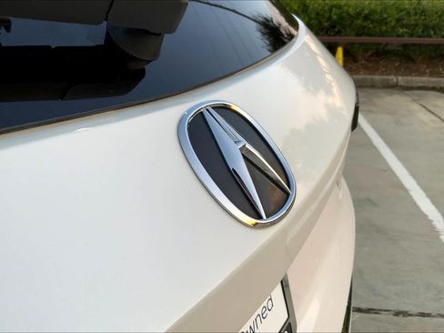Used 2024 Acura MDX FWD w/ Technology Package image 10