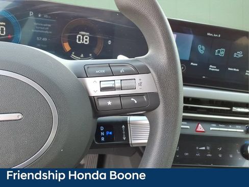 Used 2024 Hyundai Sonata SEL FWD image 23