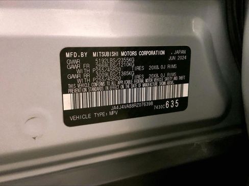 Used 2024 Mitsubishi Outlander SE AWD/4WD image 32