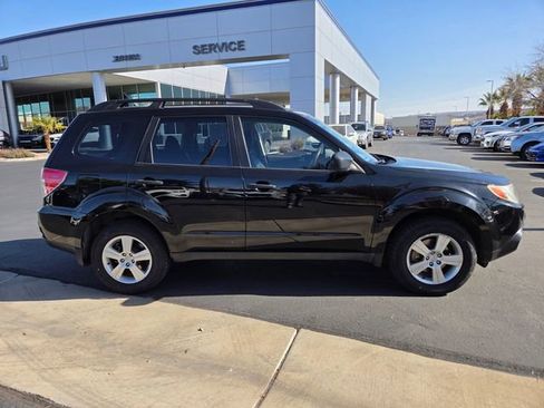 Used 2013 Subaru Forester 2.5X w/ Popular Pkg 2 image 3
