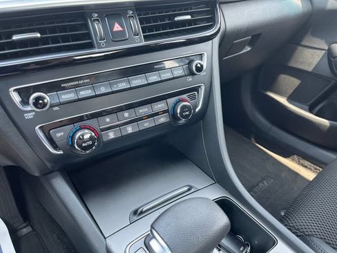 Used 2019 Kia Optima S w/ S Panoramic Sunroof Package FWD image 19