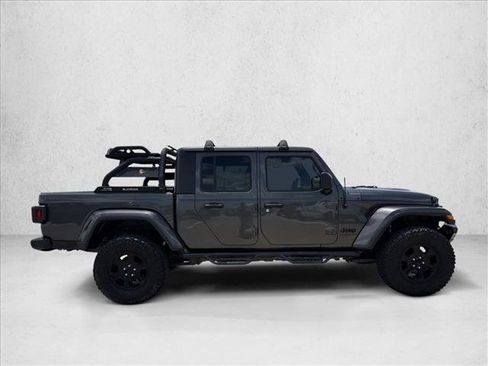 Used 2021 Jeep Gladiator Sport AWD/4WD image 4