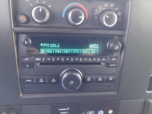 Used 2019 Chevrolet Express 2500 w/ Driver Convenience Package image 21