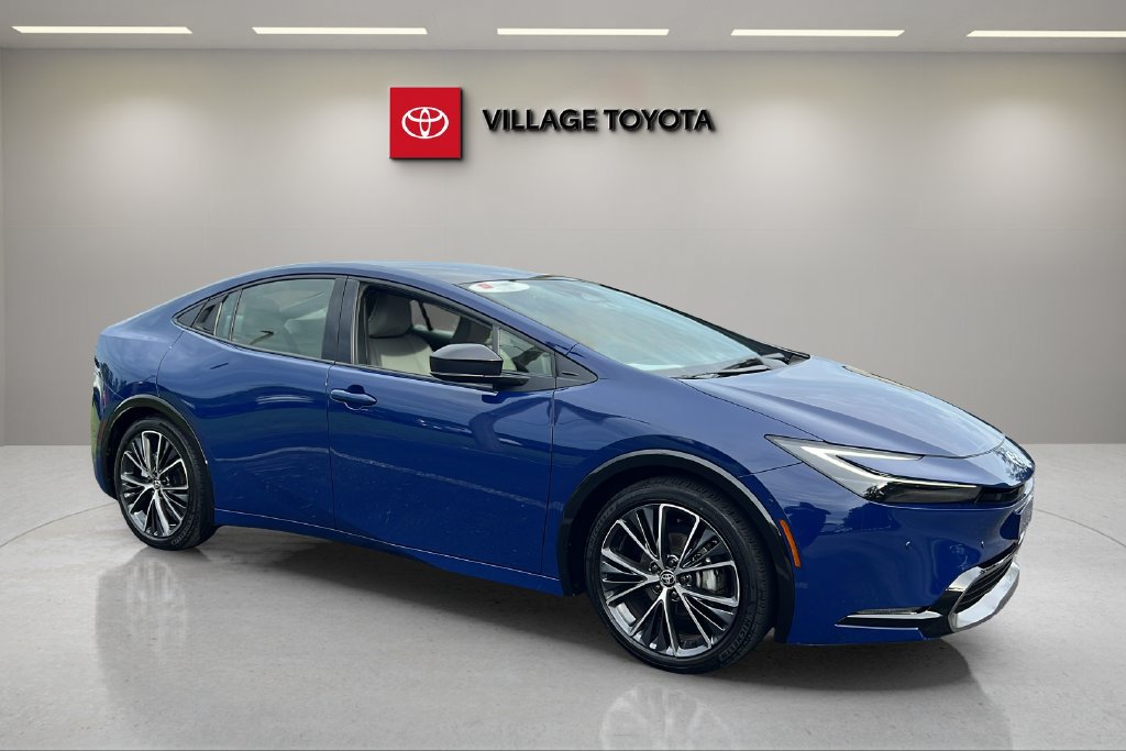 Certified 2026 Toyota Prius Limited w/ Limited Premium Package FWD image 7