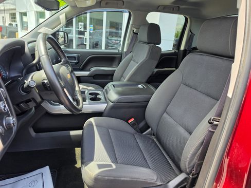 Used 2015 Chevrolet Silverado 1500 LT w/ LT Convenience Package AWD/4WD image 10