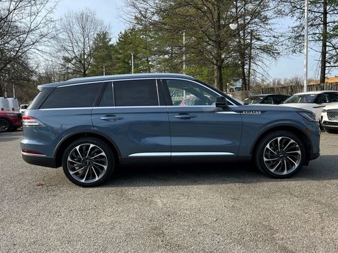 New 2026 Lincoln Aviator Reserve w/ Luxury Package AWD/4WD image 3