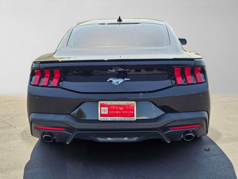 Used 2024 Ford Mustang Coupe w/ 2.3L High Performance Package RWD image 4