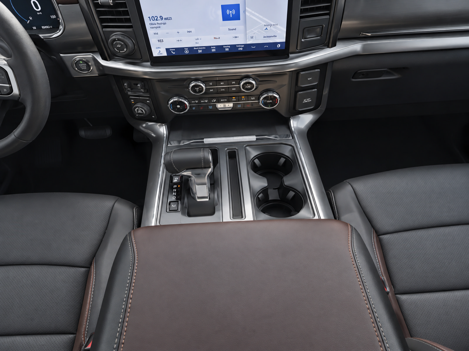 Used 2023 Ford F150 Lariat AWD/4WD image 18