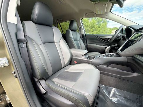 Used 2023 Subaru Outback Onyx Edition AWD/4WD image 18