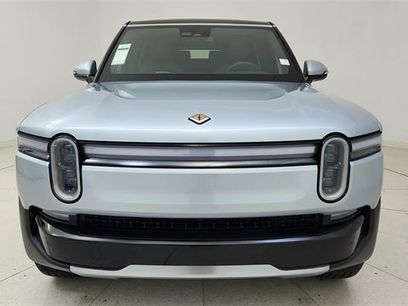 Used 2025 Rivian R1S Adventure