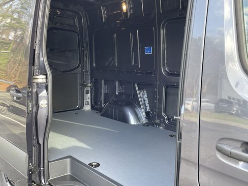 New 2025 Mercedes-Benz Sprinter 2500 image 7