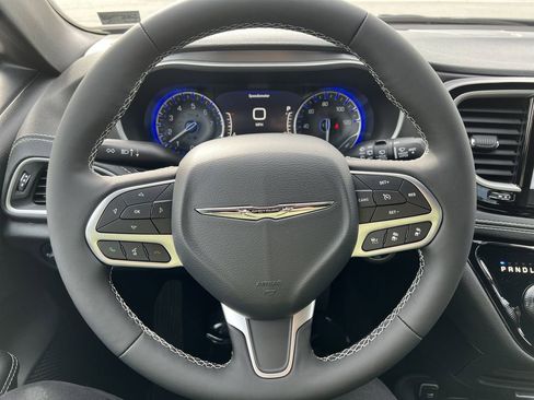 New 2026 Chrysler Pacifica Select image 10