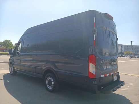 Used 2019 Ford Transit 250 148 High Roof Extended RWD image 7