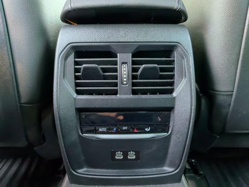 Certified 2023 BMW i4 eDrive40 image 32