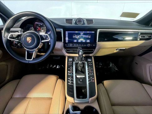 Certified 2020 Porsche Macan AWD/4WD image 14