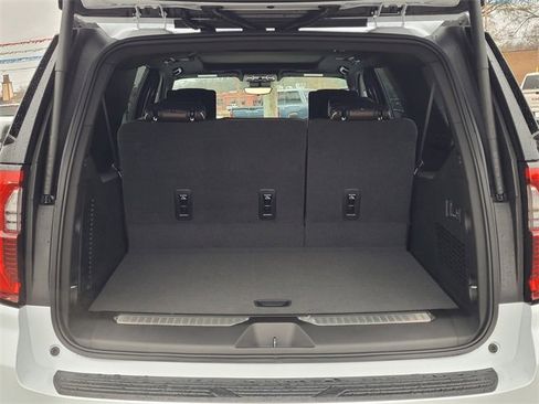 New 2026 GMC Yukon XL Denali Ultimate image 9