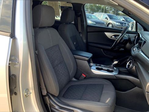 Used 2019 Chevrolet Blazer LT image 8