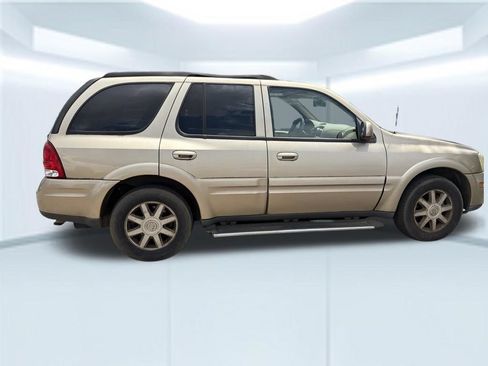Used 2004 Buick Rainier CXL w/ Sun And Satellite Package RWD image 6