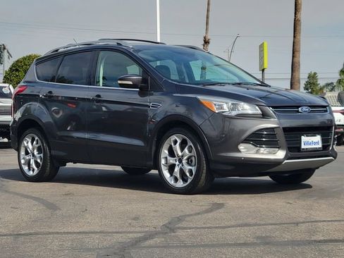 Used 2016 Ford Escape Titanium w/ Equipment Group 301A FWD image 32