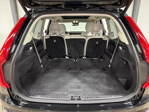 Used 2024 Volvo XC90 B5 Core AWD/4WD image 40