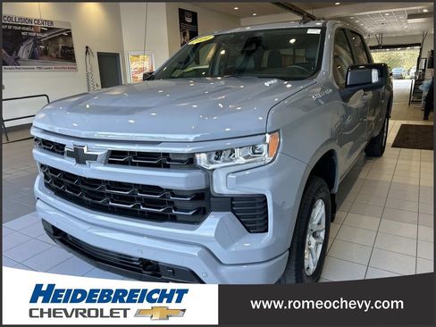 Used 2024 Chevrolet Silverado 1500 RST w/ Convenience Package II AWD/4WD image 6