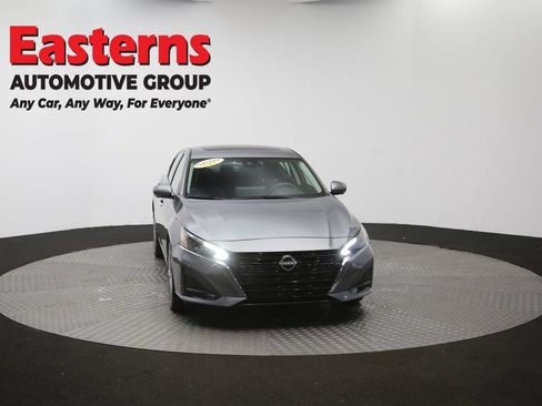 Used 2023 Nissan Altima 2.5 SL AWD/4WD image 44