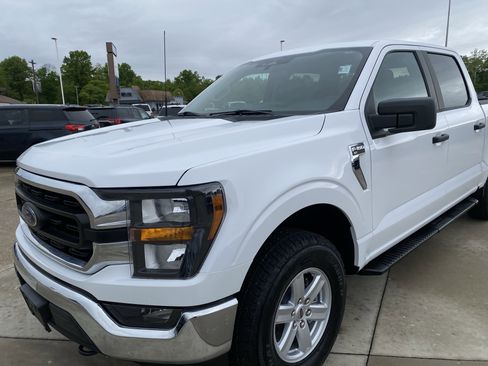 Used 2023 Ford F150 XLT w/ Trailer Tow Package AWD/4WD image 9
