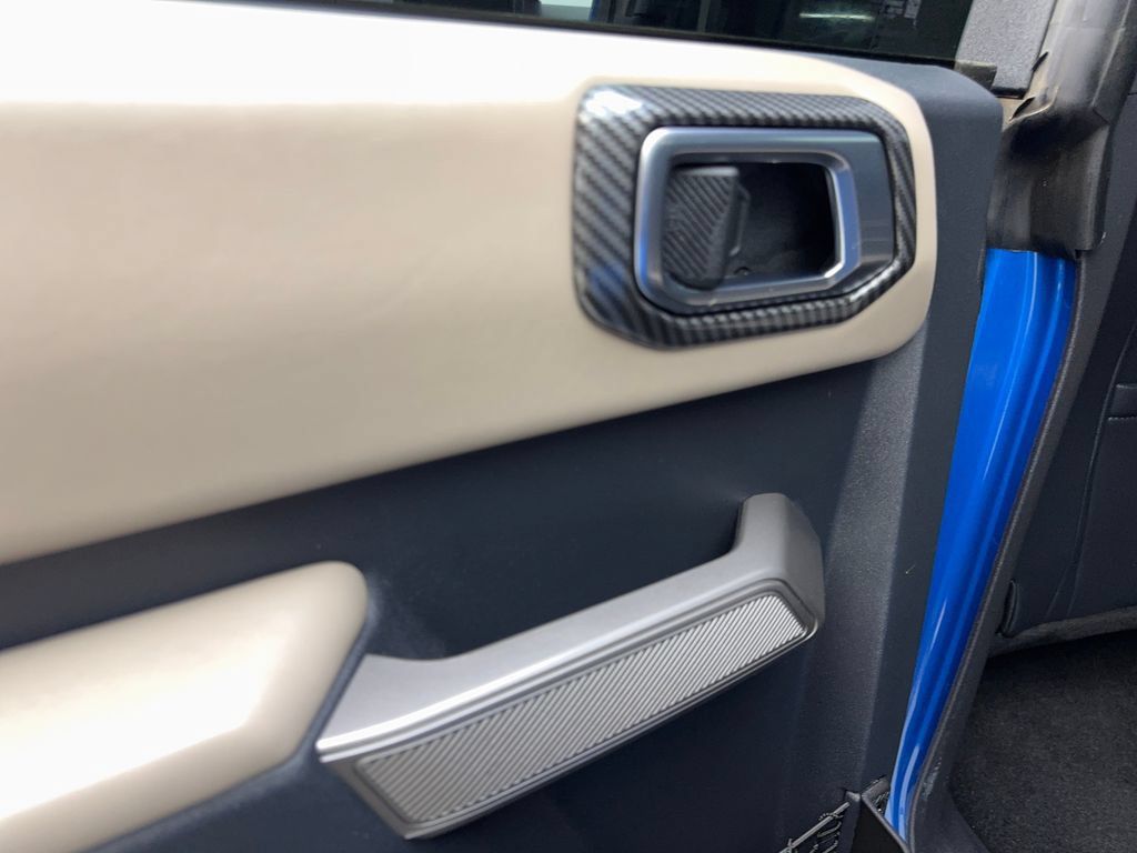 Used 2023 Ford Bronco Wildtrak AWD/4WD image 40