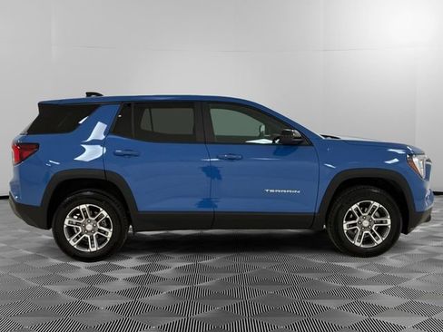 Certified 2025 GMC Terrain Elevation AWD/4WD image 6