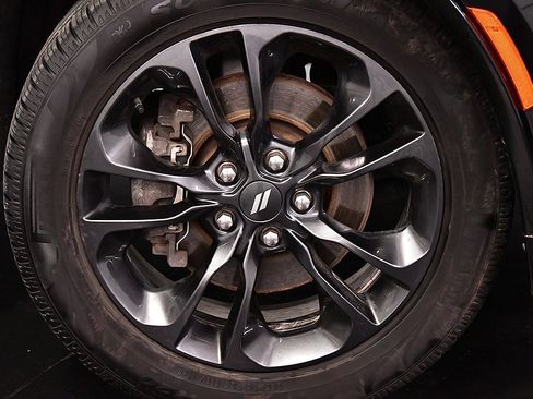 Used 2022 Dodge Durango R/T w/ Blacktop Package image 9