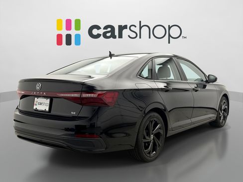 Used 2025 Volkswagen Jetta SE w/ Sunroof Package FWD image 5