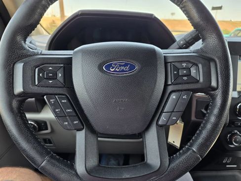 Used 2016 Ford F150 XLT w/ Equipment Group 302A Luxury RWD image 22