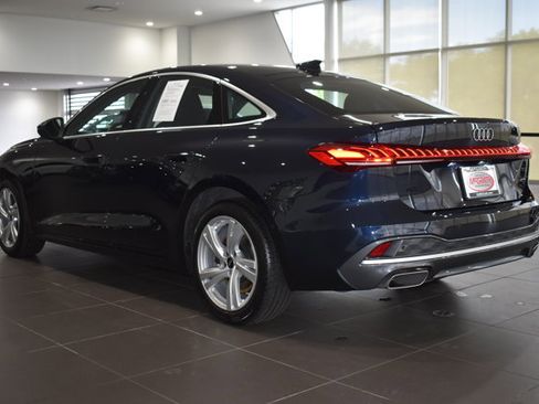 Used 2025 Audi A5 2.0T Premium Plus w/ Premium Plus AWD/4WD image 8