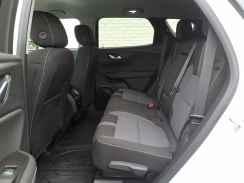Used 2024 Chevrolet Blazer LT w/ Convenience Package FWD image 13