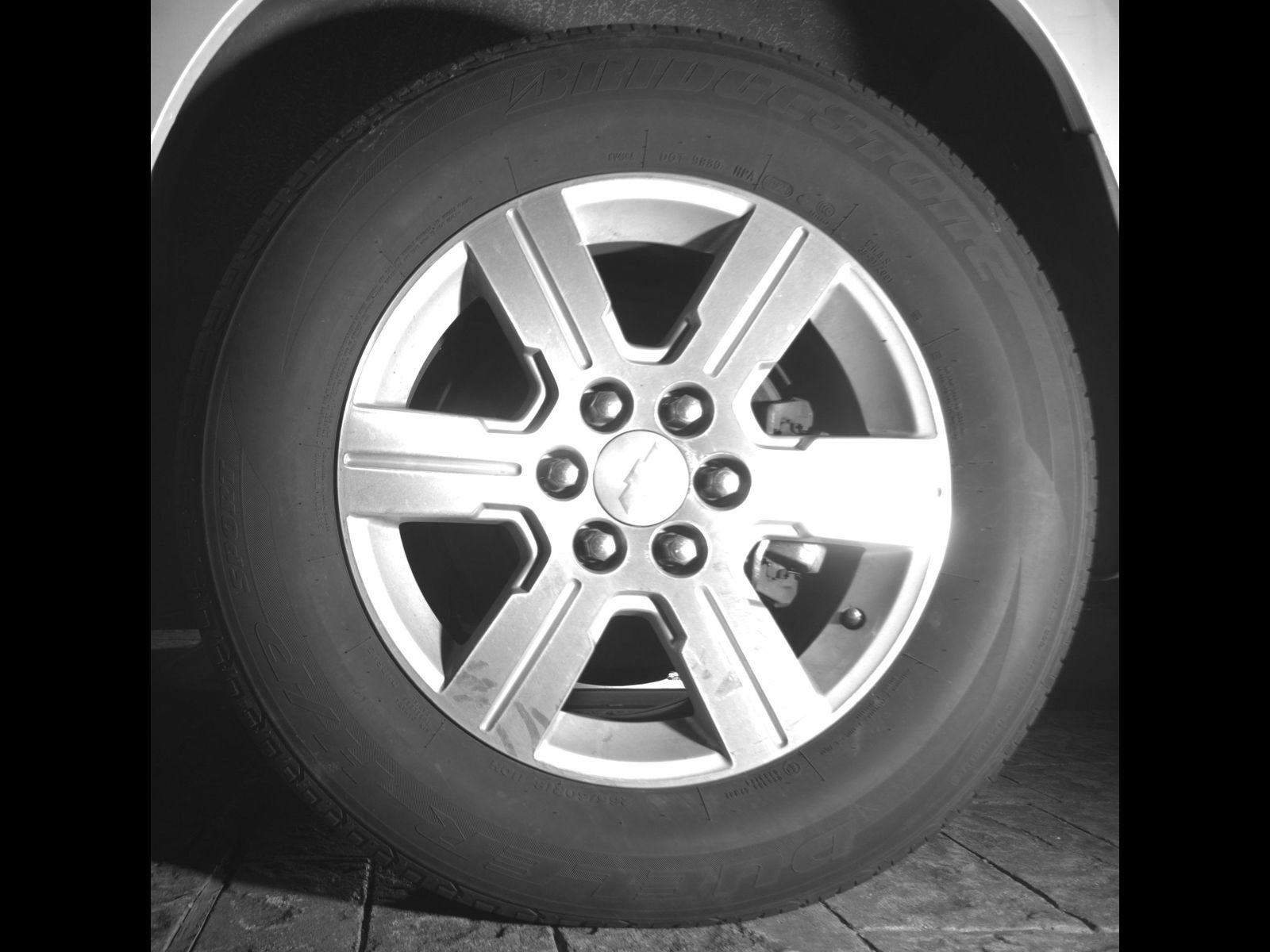Used 2011 Chevrolet Traverse LT FWD image 12