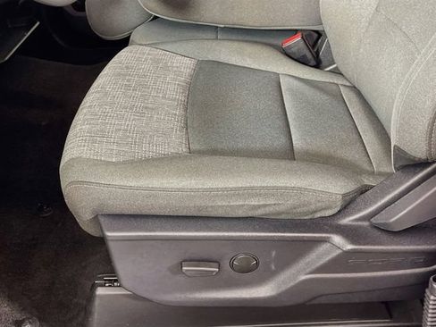Used 2023 Ford F150 XLT RWD image 19