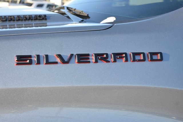 Used 2023 Chevrolet Silverado 1500 RST w/ Redline Edition AWD/4WD image 12