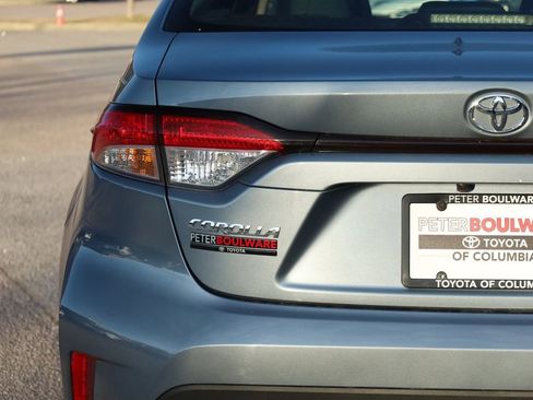 Used 2022 Toyota Corolla LE image 17