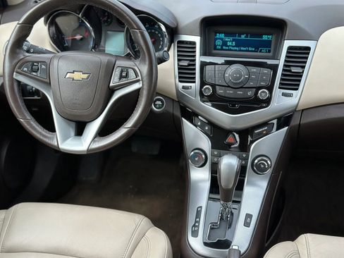 Used 2012 Chevrolet Cruze LTZ FWD image 23