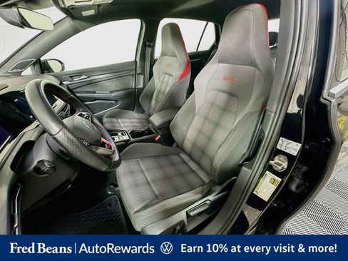 Used 2024 Volkswagen GTI SE FWD image 27
