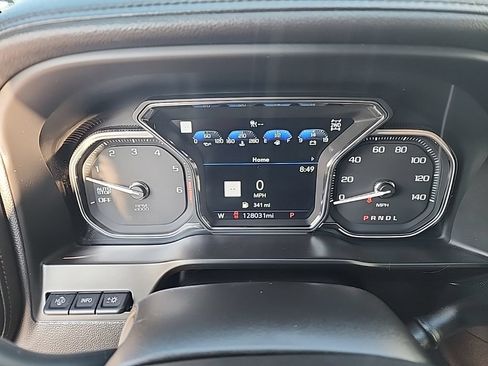 Used 2021 GMC Sierra 1500 AT4 w/ Technology Package AWD/4WD image 12
