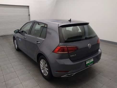 Used 2019 Volkswagen Golf SE image 5