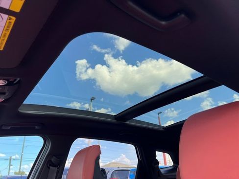 Used 2026 Kia Sportage SX image 28