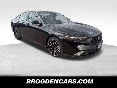 New 2026 Honda Accord Touring image 1